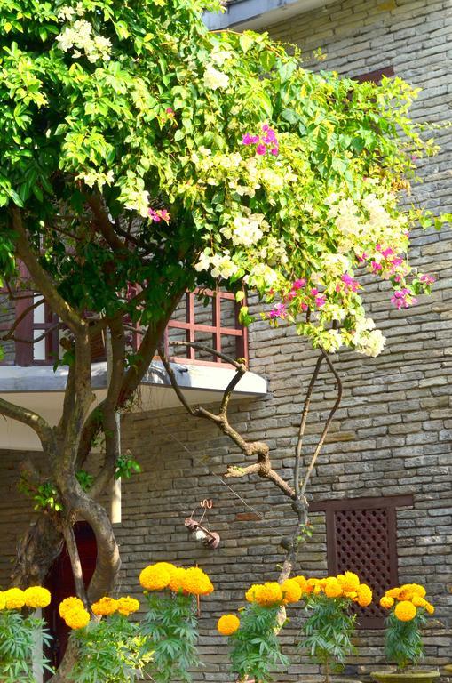Mum'S Garden Resort Pokhara Exterior foto