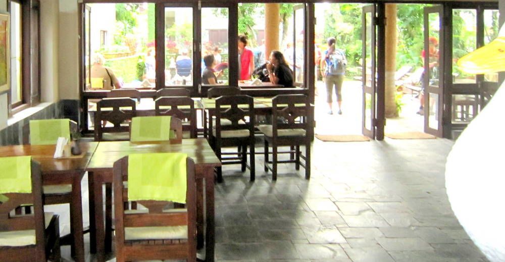Mum'S Garden Resort Pokhara Exterior foto