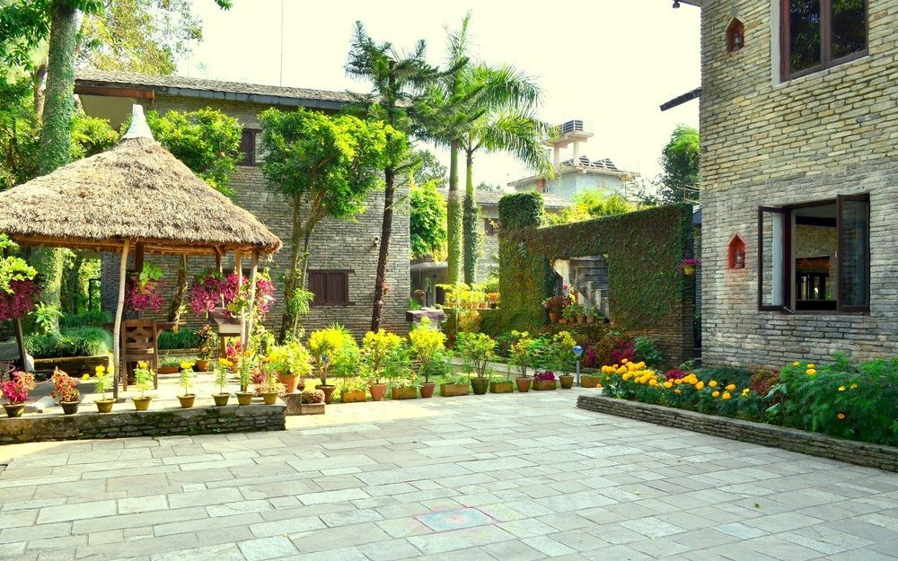 Mum'S Garden Resort Pokhara Exterior foto